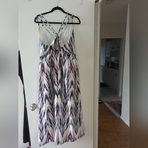 Vibrant Maxi Dress Size XL - Picture 2 of 3